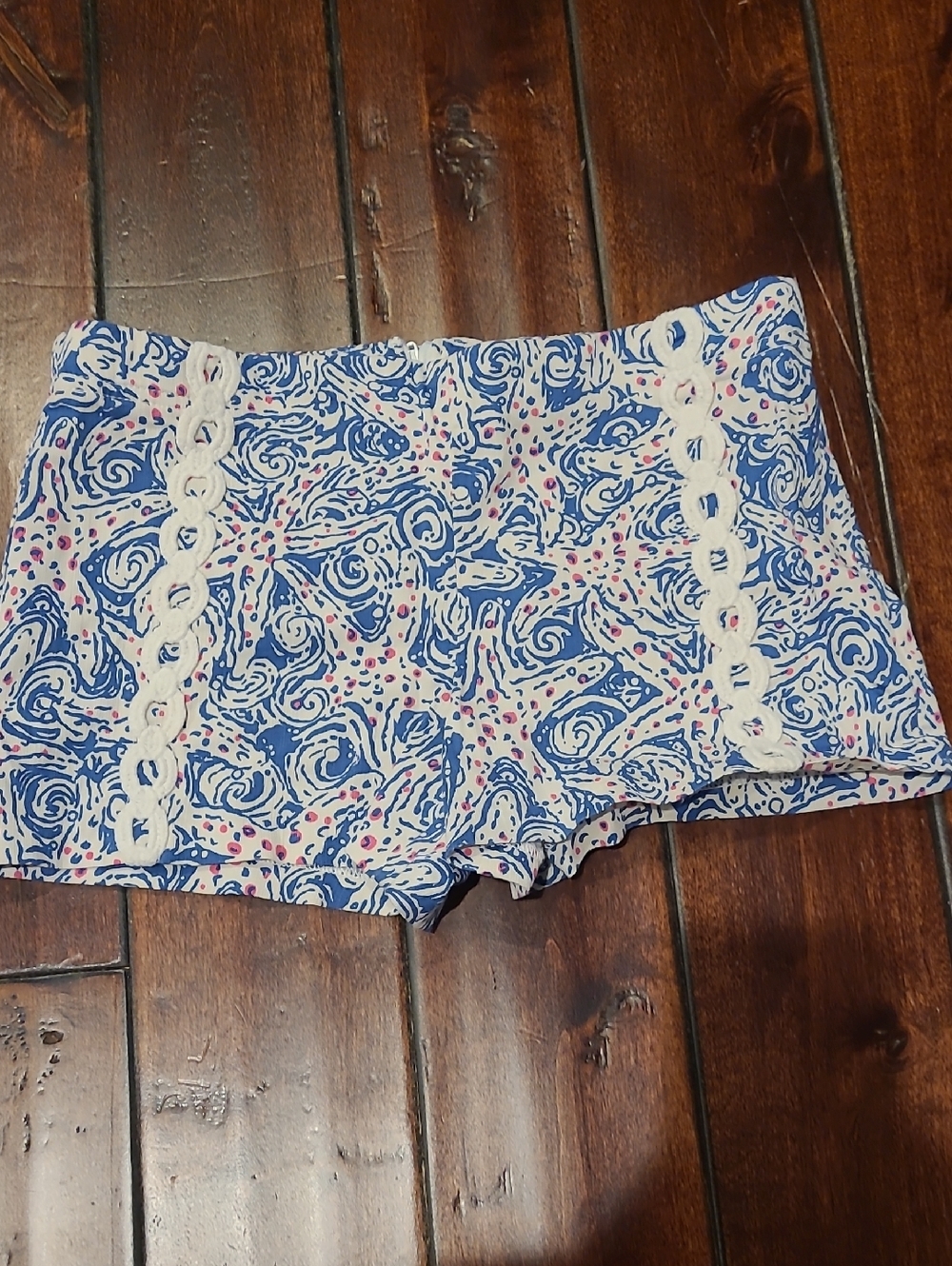 Lilly Pulitzer Blue Floral Lace-Trim Shorts Size 14